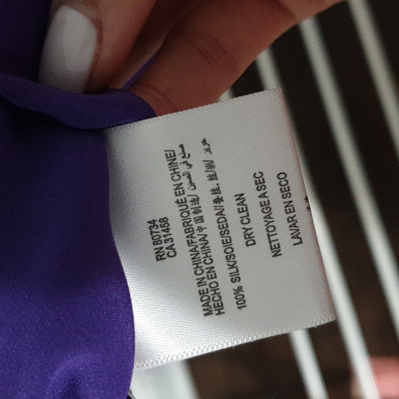 BCBG Chain Top - Picture 6 of 6